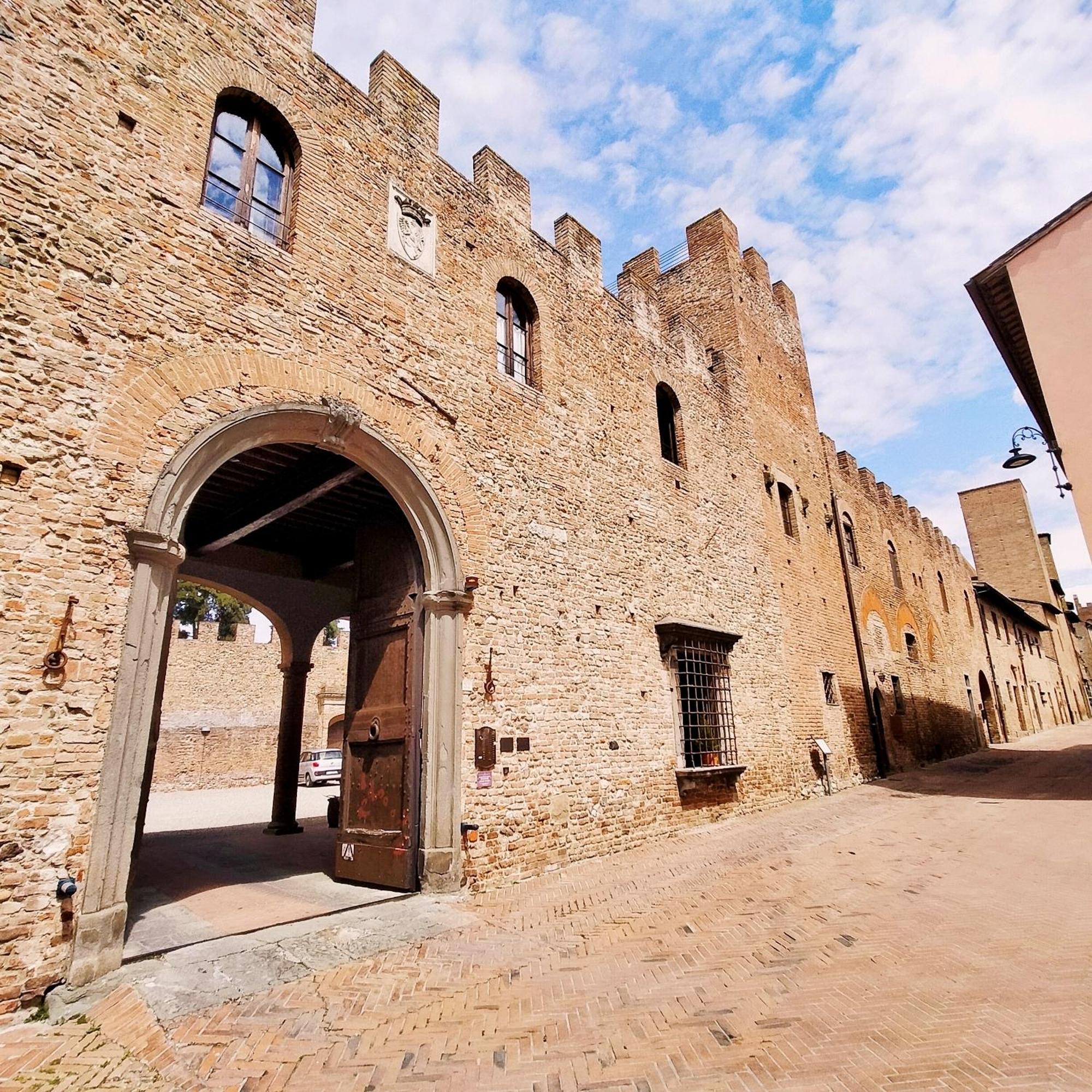 Palazzo Stiozzi Ridolfi Apartamento Certaldo Exterior foto